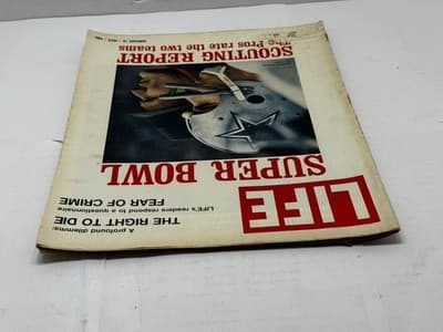 1972 Life Magazine Dallas Cowboy. Roger STAUBACH & Tom Landry - Thumbnail 3