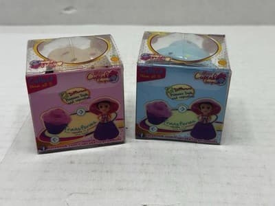 MINI CUPCAKE SURPRISE DOLL SERIES 2 SCENTED SUPER CUTE!! - Thumbnail 2