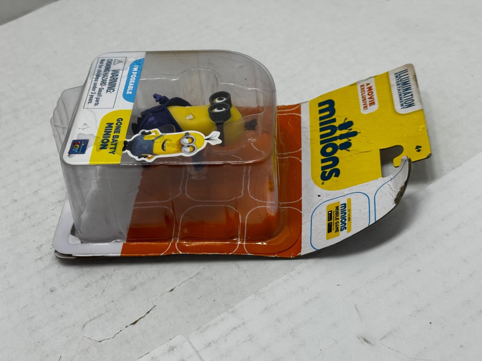 MINIONS A MOVIE EXCLUSIVE GONE BATTY MINION PACKAGE WEAR - Thumbnail 6