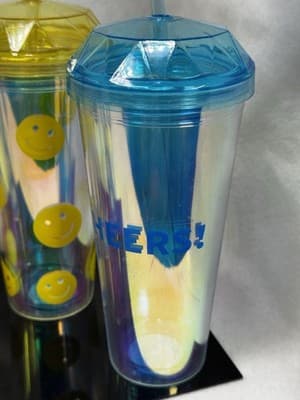 Set of 4 Summer 2024 Dome Lid Reusable Cold Cups 23oz Each New - Thumbnail 2