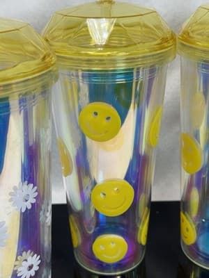 Set of 4 Summer 2024 Dome Lid Reusable Cold Cups 23oz Each New - Thumbnail 4