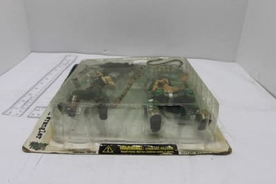 KISS Psycho Circus PETER CRISS & Animal Wrangler Action Figures 1998 McFarlane - Thumbnail 4