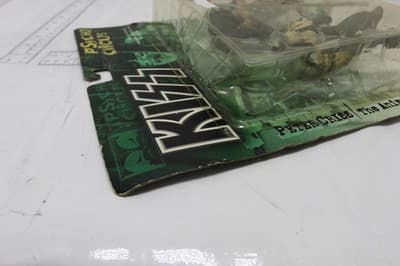 KISS Psycho Circus PETER CRISS & Animal Wrangler Action Figures 1998 McFarlane - Thumbnail 9