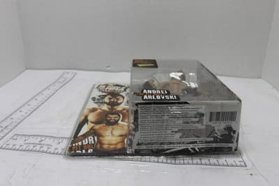 Round 5 World of MMA Champions ANDREI ARLOVSKI Series 3 Wizard Figure 2009 - Thumbnail 4