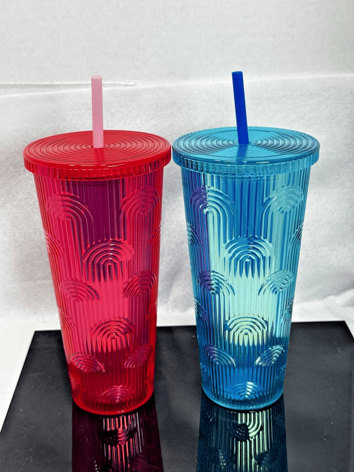 Set Of 2- 24 OZ Tumbler 8" Red/Blue - Image 1