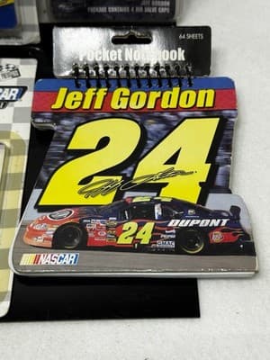 Lot of Vintage Jeff Gordon Items Note Pad, Key Chain & Speed Caps, Model Cars - Thumbnail 3