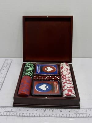 VINTAGE ROSEWOOD POKER SET NEW IN BOX - Image 1