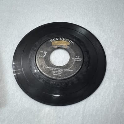 Elvis Presley 45EP - Elvis Volume II - RCA Victor EPA-993 See Pics - Thumbnail 5