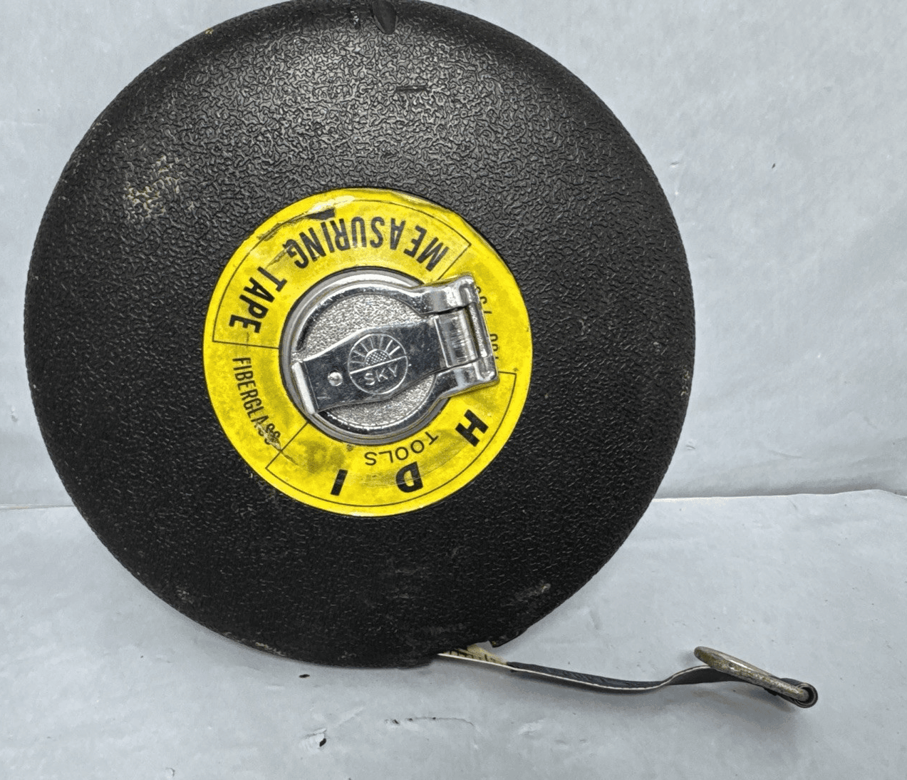 HDI Tools USA Fiberglass Tape Measure 100' Crank Rewind Yellow 3/8" Tape - Thumbnail 2