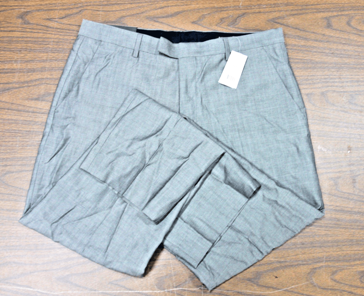 Banana Republic Classic Fit Pants Gray Sz 34x30 Flat Front Mens 100% Wool NWT - Image 1