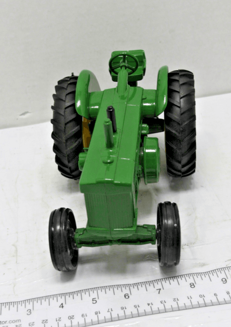 ERTL 1/16 John Deere Model R Diesel Die Cast Tractor Loose No Box EUC - Thumbnail 3