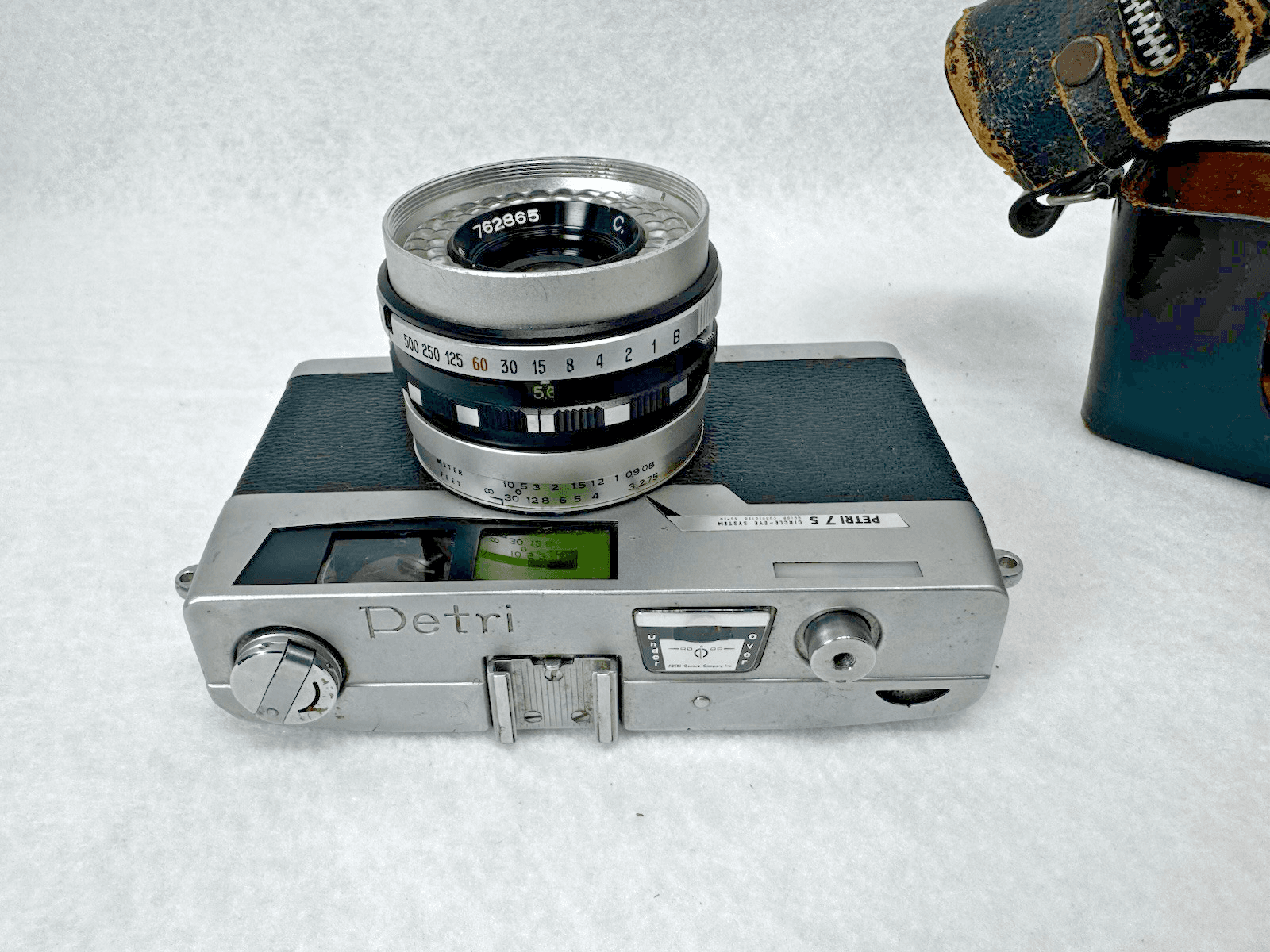Petri 7s 35mm Rangefinder Film Camera w/ 45mm f1.8 Lens - Thumbnail 5