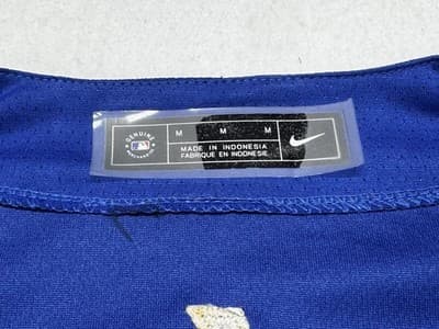 Los Angeles Dodgers Nike Jersey Urias Men's Size Medium World Series Gold New - Thumbnail 4