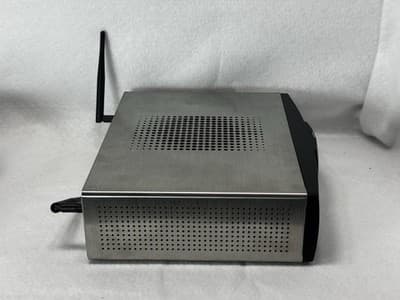 Barco ClickShare CSC-1 Presentation System R9861006BNA With 4 USB Clickshares - Thumbnail 2