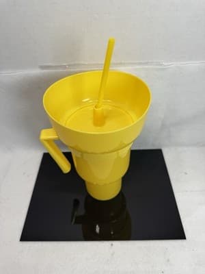 Snack and Drink Cup Combo with Snack Bowl on Top Drink Cup New - Thumbnail 2