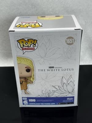 Funko Pop! Tanya McQuoid (Holding Sunglasses) 1651 - Thumbnail 3
