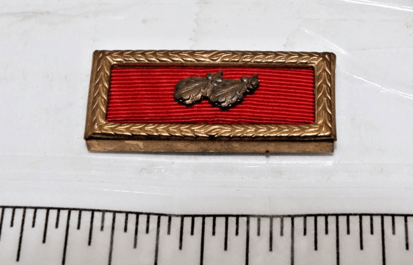 US Army Red Meritorious Unit Citation (MUC MUA) Ribbon w/ Large Frame 3rd Award - Thumbnail 2