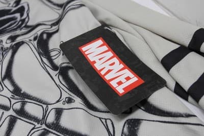 Marvel Venom NWT Hockey Jersey Size Medium Purple Black Spider-Man NEW - Thumbnail 4