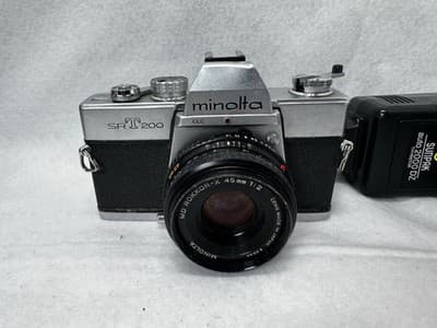 Minolta SRT 200 35mm Film Camera w/ 45mm Lens – Excellent Condition - Thumbnail 7