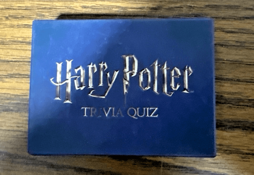 Harry Potter Game Trivia Quiz Game 50 Cards / 200 Questions Ages 8+ New - Image 1