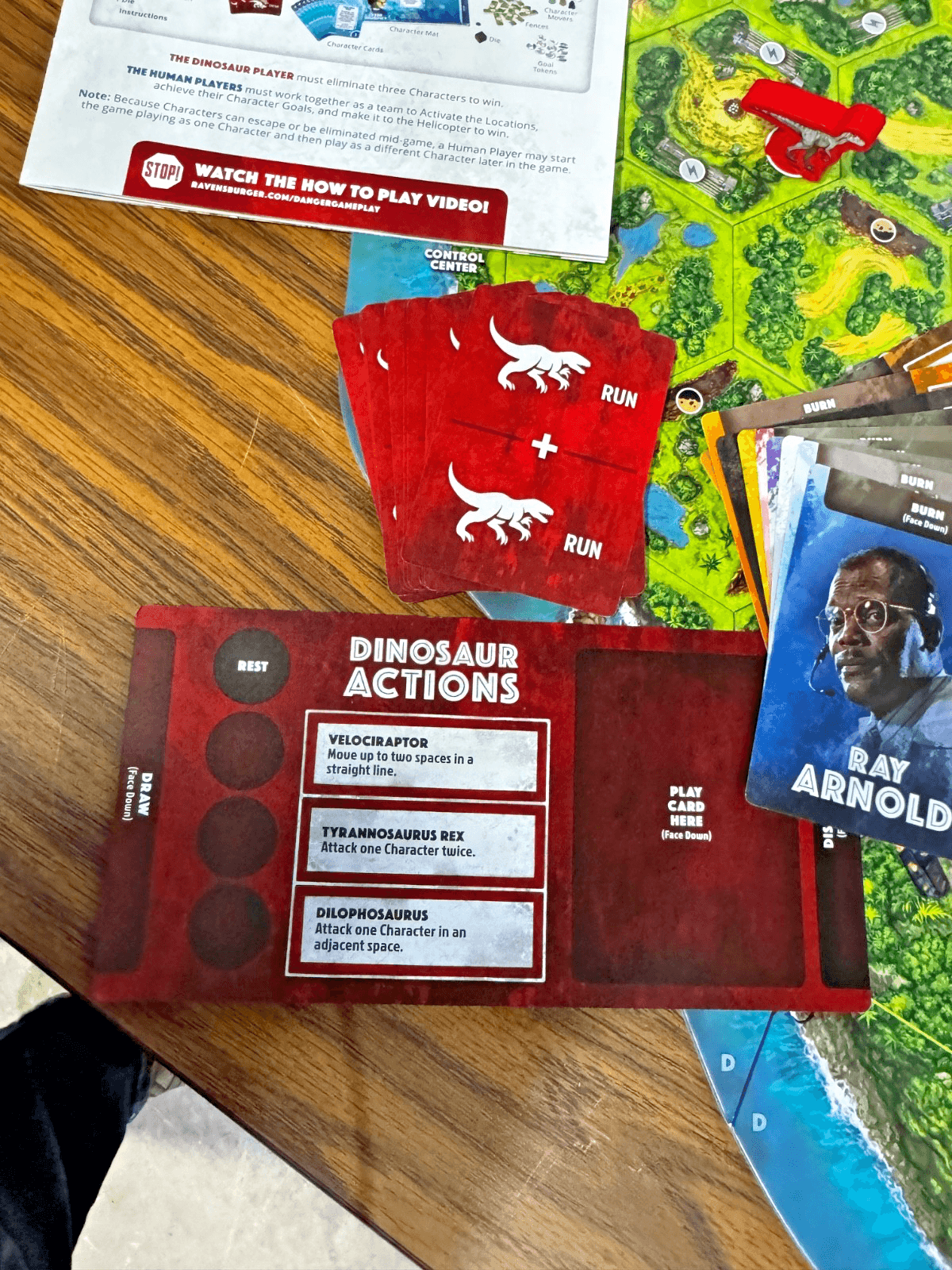 Ravensburger Jurassic Park Danger Adventure Strategy Board Game 2018 Complete - Thumbnail 5