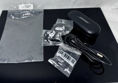 Bose Sports Earbuds Black, Wireless Bluetooth with Charging Case - Thumbnail 3
