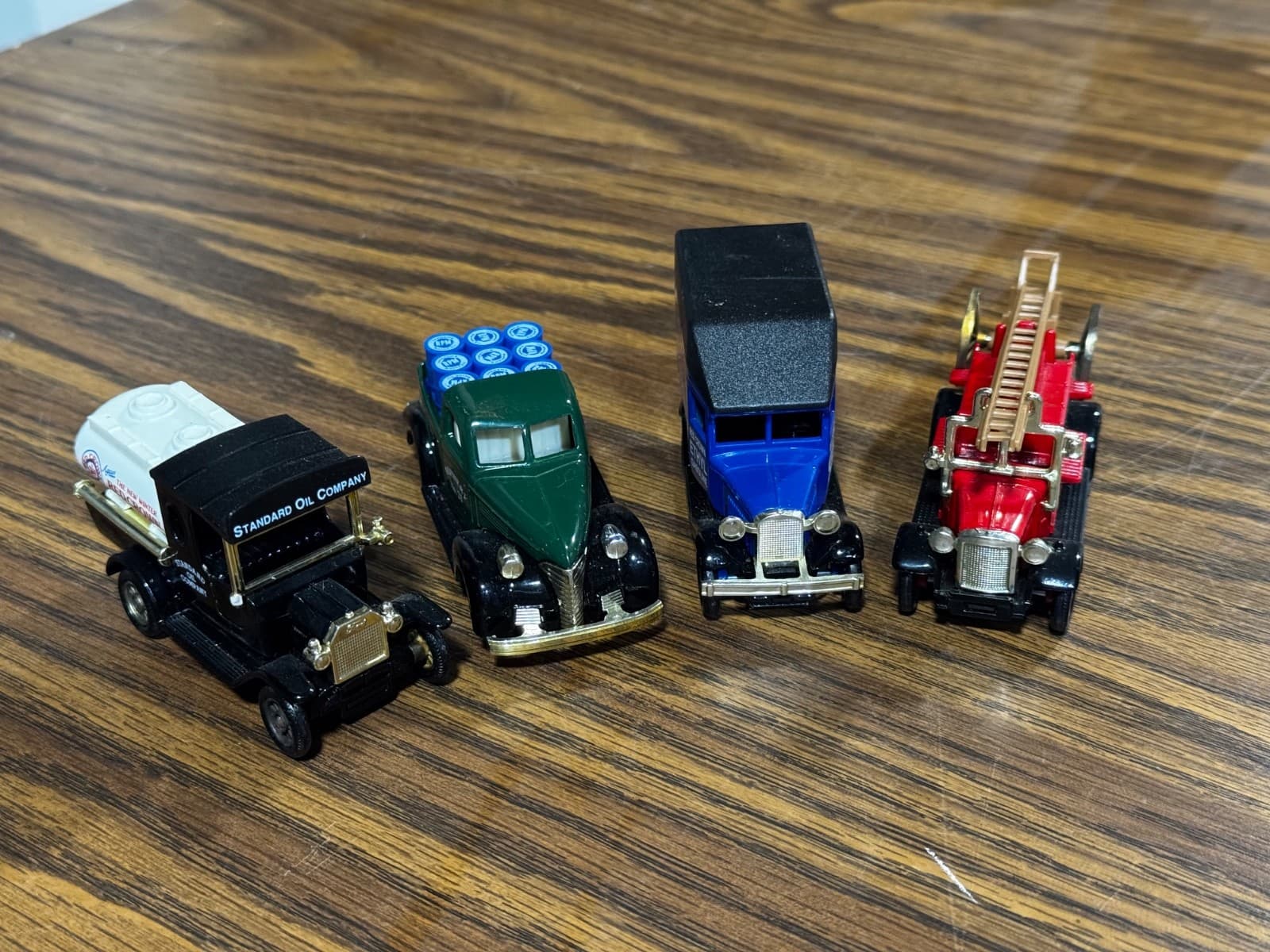 4 Lledo Standard Oil Chevron Zerolene Trucks England Diecast Cars - Image 1