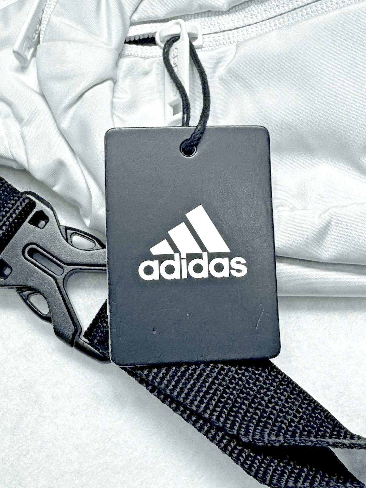 Adidas Unisex Core Fanny Pack Waist Belt Crossbody Travel Bag - White - Thumbnail 3