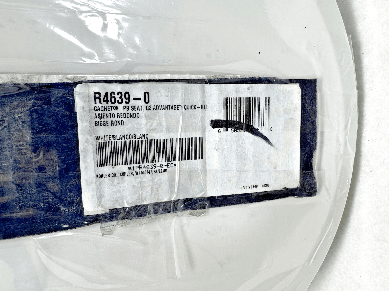 Kohler 4639-0 Cachet Quick Round Toilet Seat White Ready Latch 16 5/8 - 14 3/16 - Thumbnail 3
