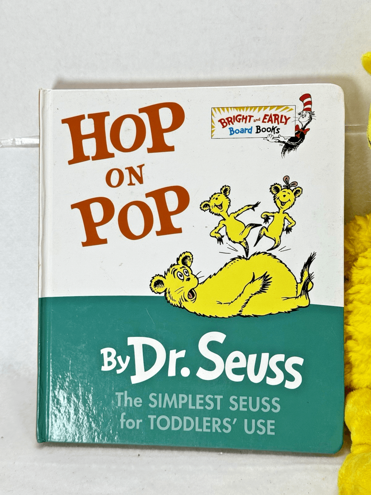Kohls Cares Dr Seuss Snoozapalooza Sleep Book and Plush Yellow Stuffed Animal - Thumbnail 2