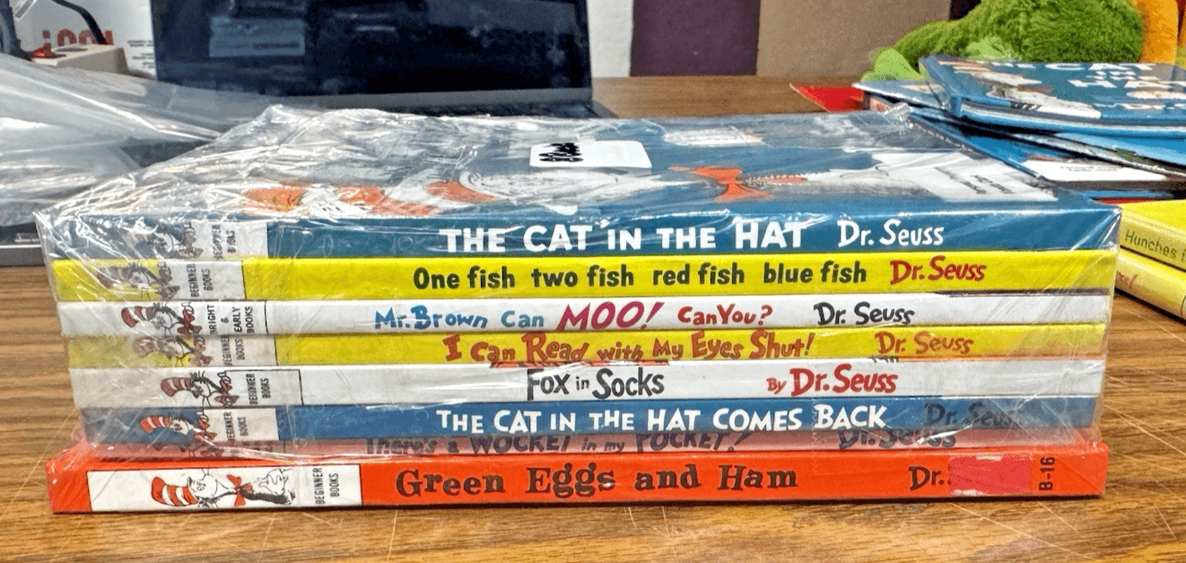 Dr. Seuss Hardcover Books lot 8 Cat in the Hat I Can Read it Beginner Books - Thumbnail 4