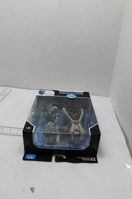 McFarlane DC BATMAN Action Figure Justice League Endless Winter Frost King BAF - Thumbnail 7