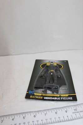 NJCroce Batman Movie Batman Michael Keaton Bendable Figure 2019 5" Figure New - Thumbnail 5