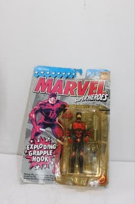 Marvel Super Heroes Daredevil Vintage Action Figure Toy Biz 1994 New Sealed - Thumbnail 2