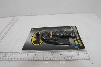 NJCroce Batman Movie Batman Michael Keaton Bendable Figure 2019 5" Figure New - Thumbnail 7
