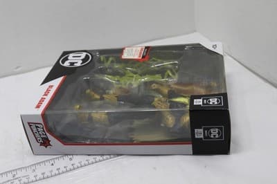 McFarlane DC Direct Multiverse Page Punchers Black Adam Figure 7" w/Comic - Thumbnail 6