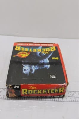 THE ROCKETEER TOPPS SUPER GLOSSY MOVIE CARDS STICKERS FULL BOX 36 PACKS (1991) - Thumbnail 3