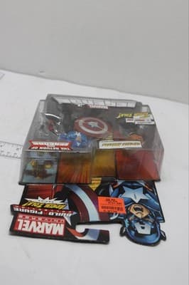Marvel Legends Arnim Zola Series Captain America - Thumbnail 3