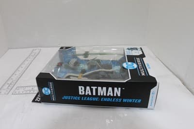 McFarlane DC BATMAN Action Figure Justice League Endless Winter Frost King BAF - Thumbnail 10
