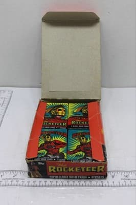 THE ROCKETEER TOPPS SUPER GLOSSY MOVIE CARDS STICKERS FULL BOX 36 PACKS (1991) - Thumbnail 6