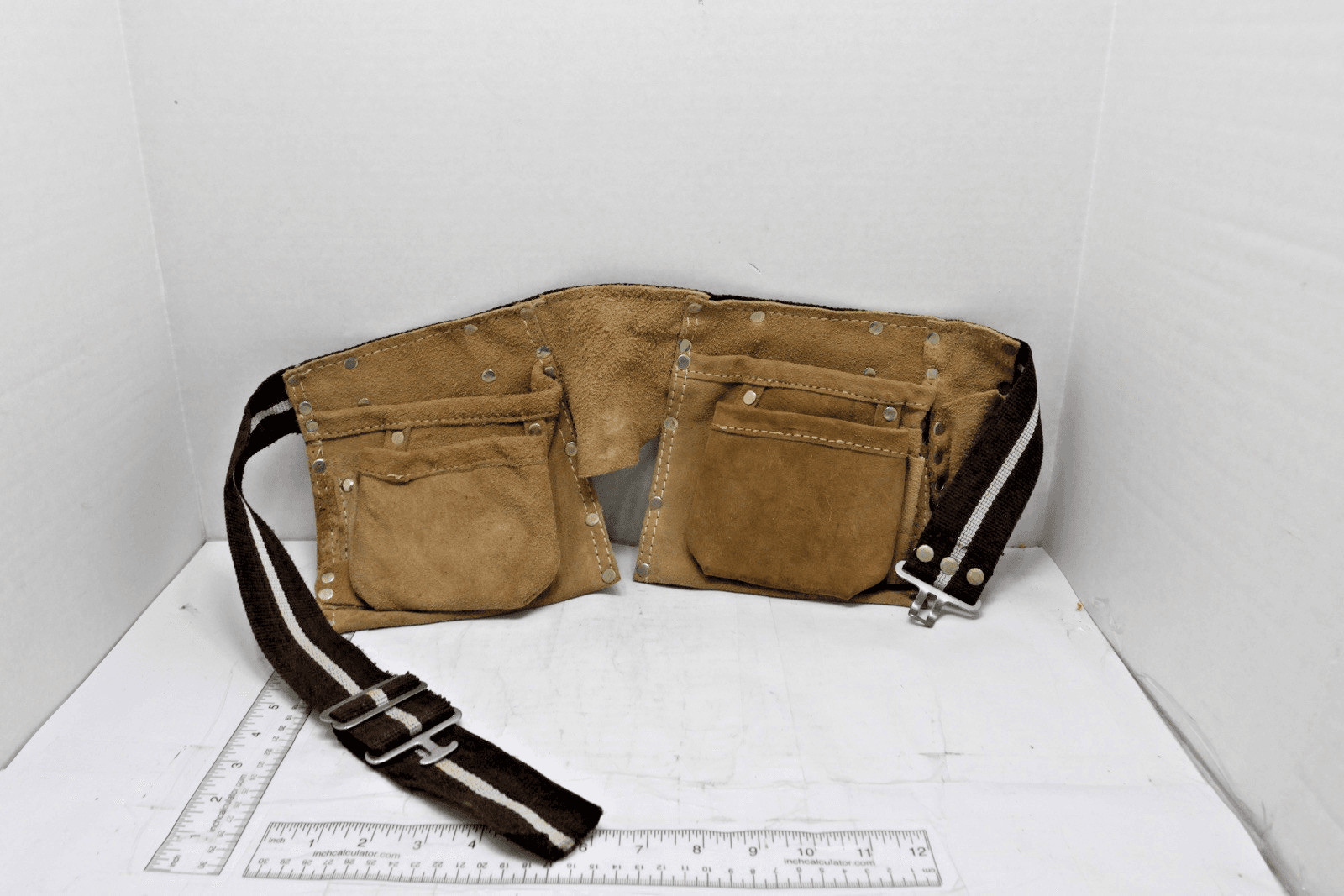 Vintage Lightweight Leather Suede Tool Belt Carpenter Pouch Work Apron - Image 1