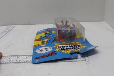 McFarlane Toys DC Superpowers Superman 5" Action Figure, 2022 NEW-R-490 - Thumbnail 3