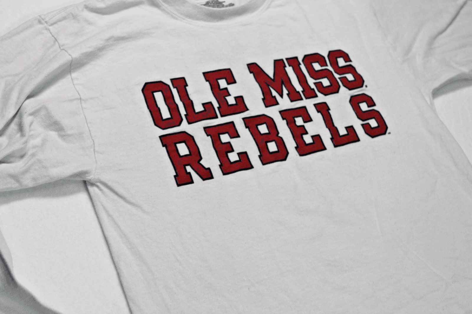 Vintage 90s Champion Ole Miss Rebels Crewneck T-shirt Sz M - Thumbnail 2