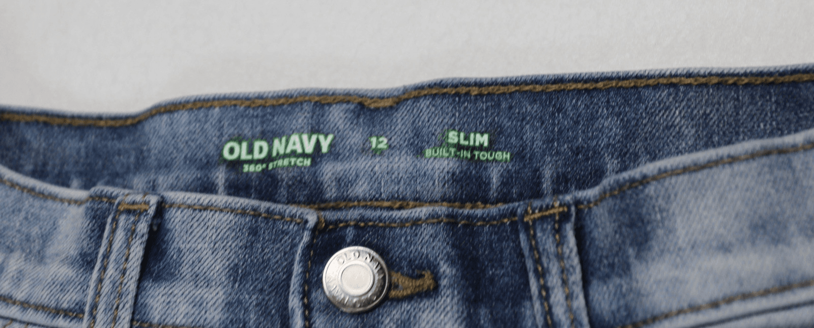 Old Navy Boys Blue Jeans Size 12, Mid Rise SUPER SKINNY - Thumbnail 3