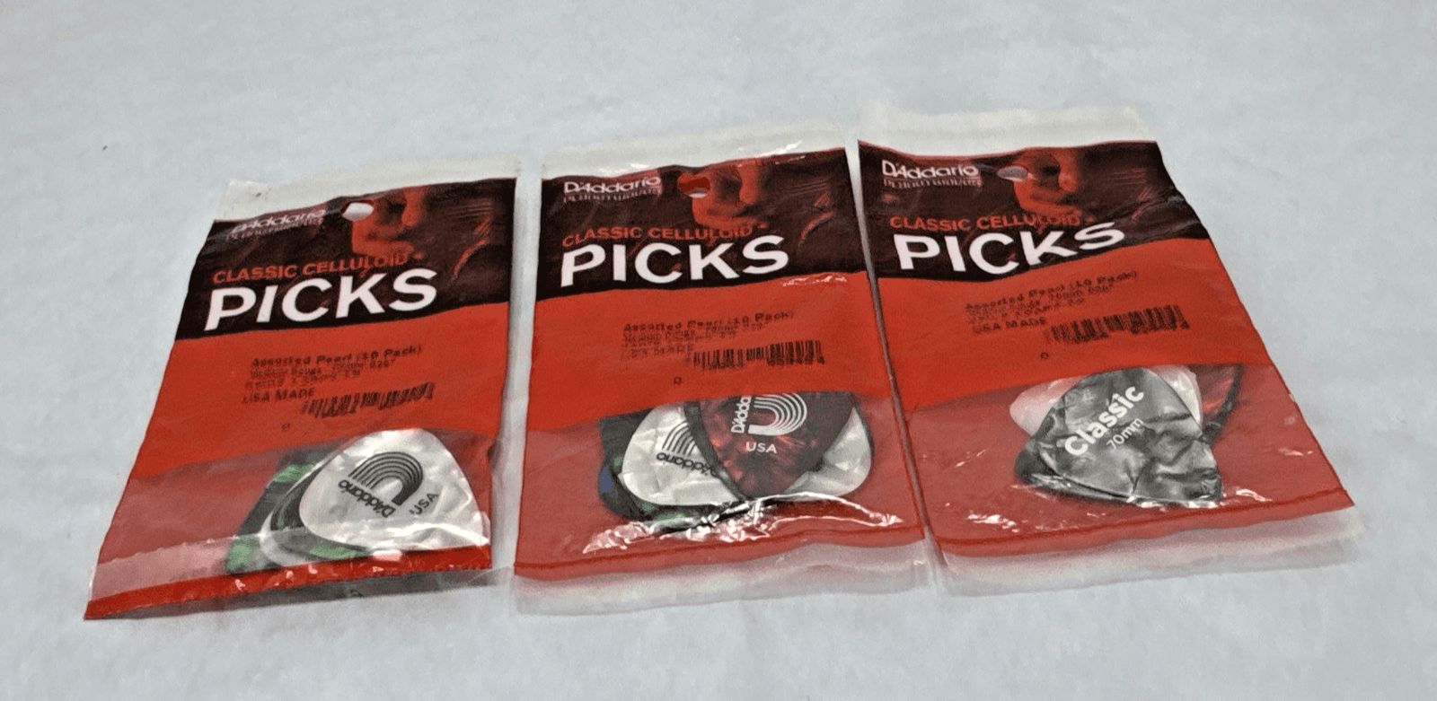 3 Packs D'Addario Assorted Pearl Celluloid Guitar Picks 10 pack Medium 1CAP4-10 - Thumbnail 3