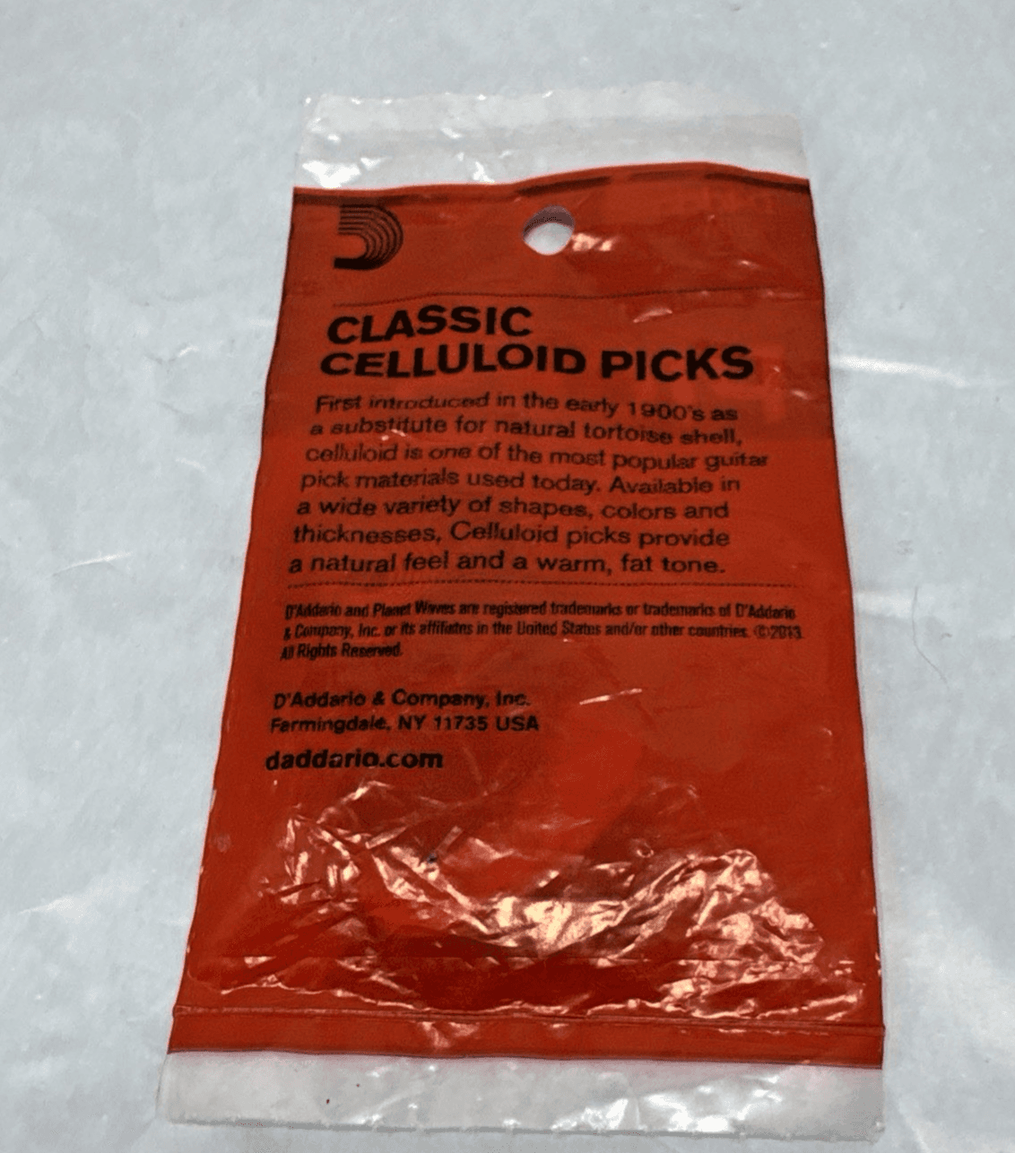 D'Addario Assorted Pearl Celluloid Guitar Picks, 10 pack, Medium, 1CAP4-10 - Thumbnail 2