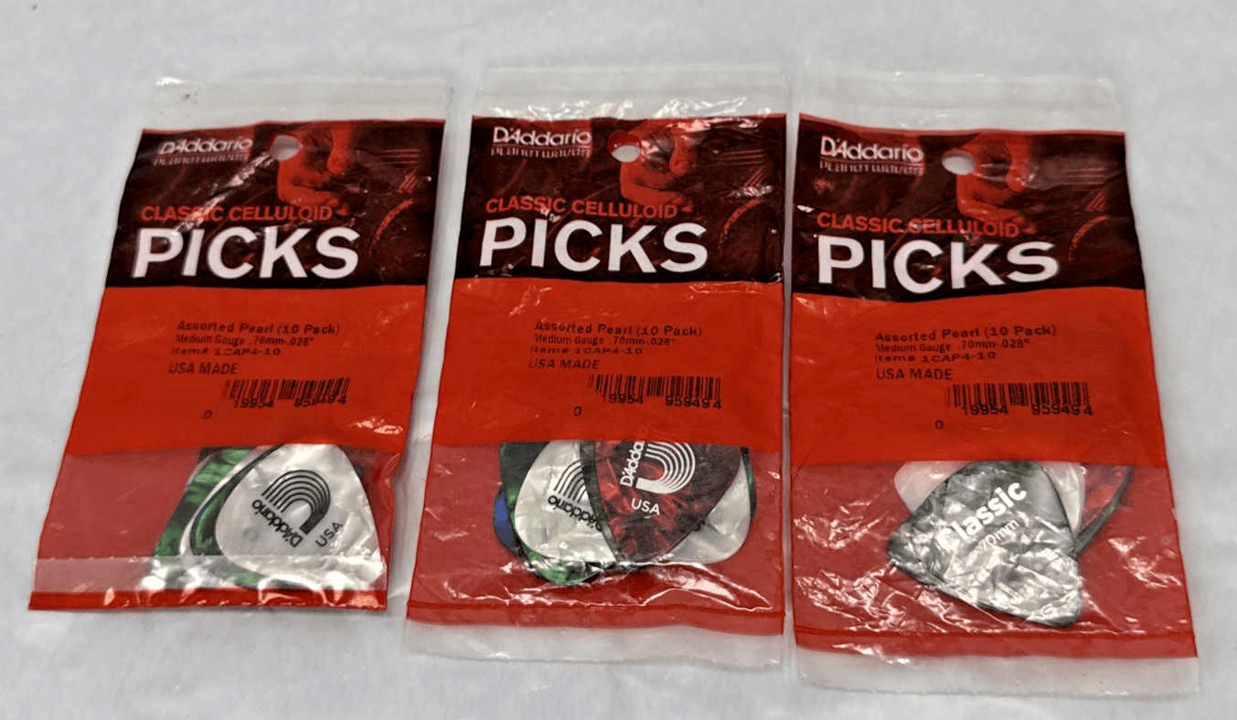 3 Packs D'Addario Assorted Pearl Celluloid Guitar Picks 10 pack Medium 1CAP4-10 - Thumbnail 2