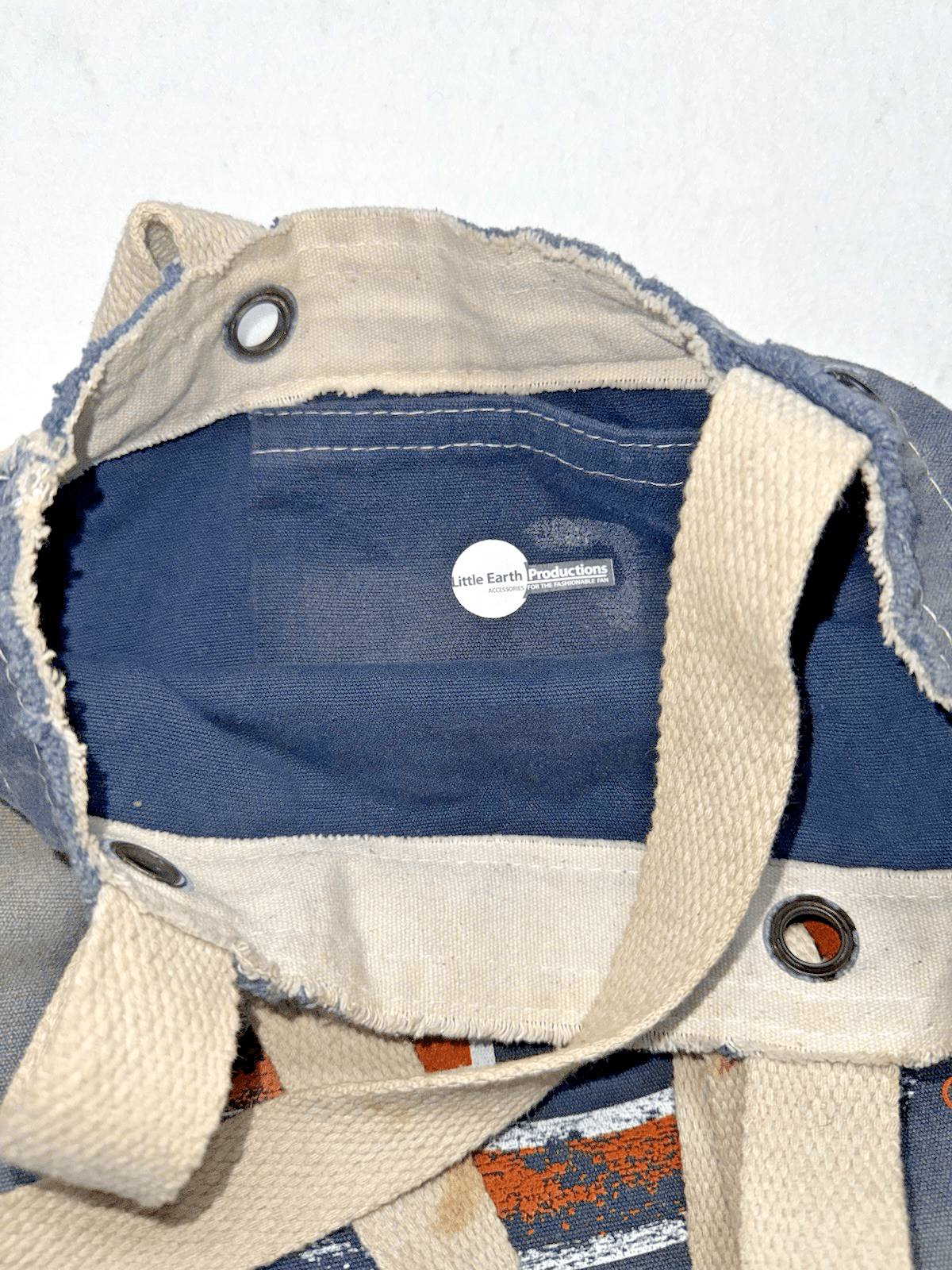 Auburn University Tote Bag – Deluxe Canvas Shoulder Bag for Auburn Tigers Fans - Thumbnail 3