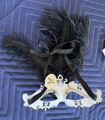 KBW Masquerade Mask ￼ - Thumbnail 2