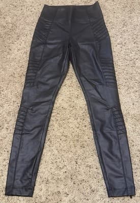 Athleta Delancey Moto Tight Leggings Track Pants Size:XS Color: Black (598323)